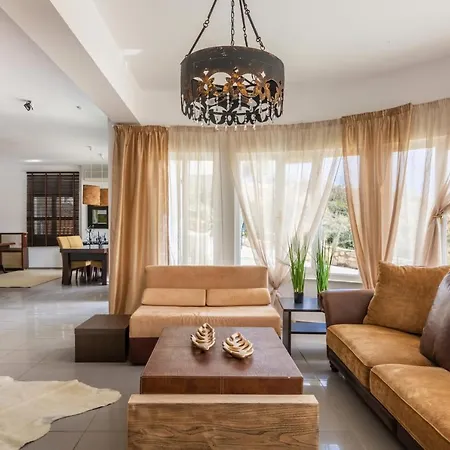 The White Cycladic Style With Plunge Pool *