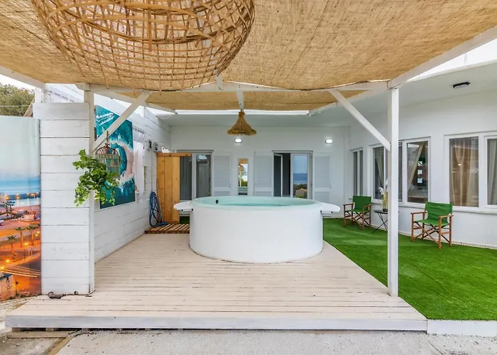 Apartmán The White Cycladic Style With Plunge Pool Hersonissos (Crete)