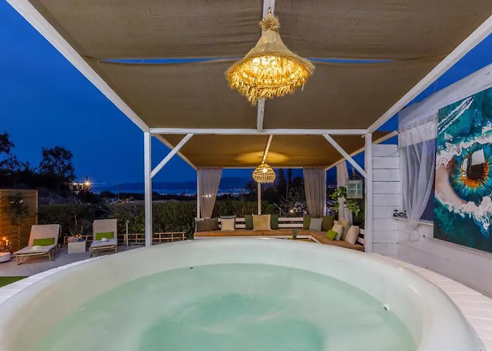 Appartamento The White Cycladic Style With Plunge Pool Hersonissos (Crete)